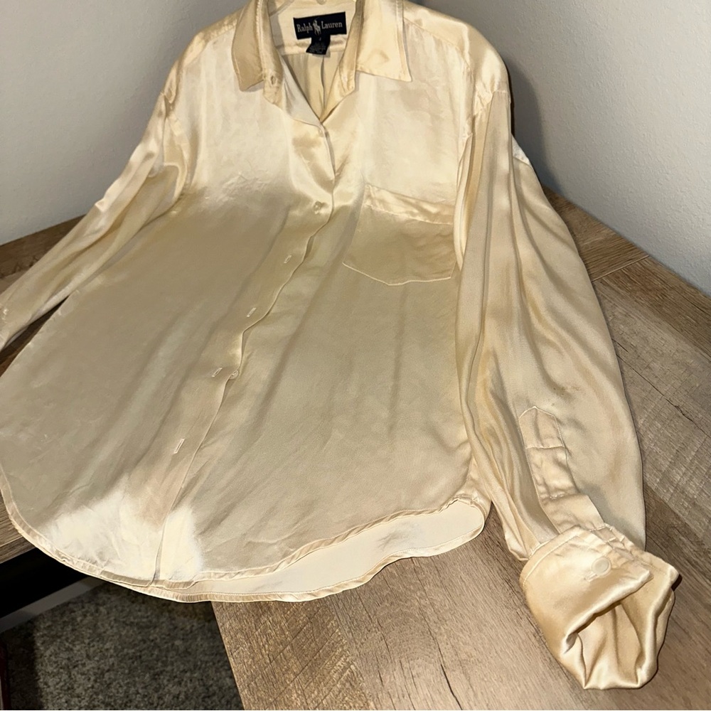 Ralph Lauren Lady’s Button Down in Cream Silk 100% size 4 - Picture 5 of 9